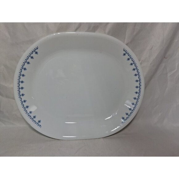 Vtg Corelle SERVING PLATTER Blue Snowflake, 10"x 12.25 OVAL Oblong Plate - Picture 1 of 7